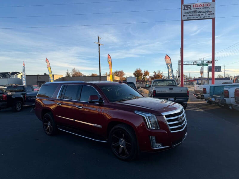 2017 Cadillac Escalade ESV Luxury