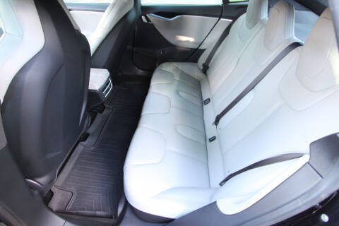 2016 Tesla Model S P90D