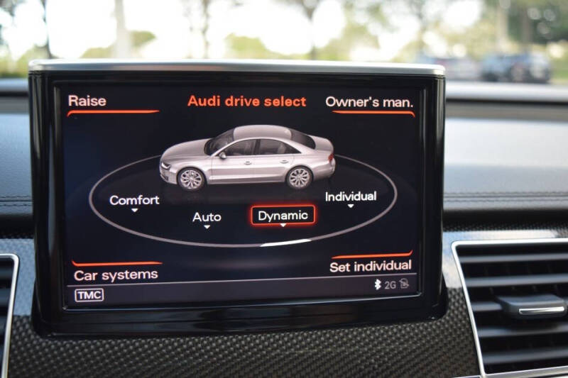 2015 Audi S8 4.0T quattro