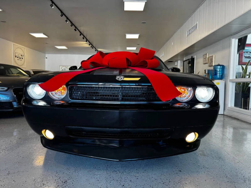 2010 Dodge Challenger SRT8