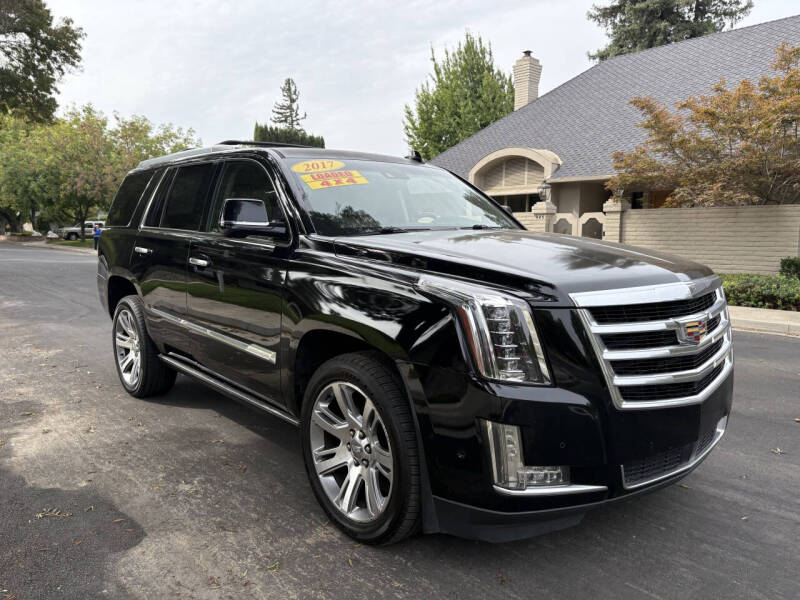 2017 Cadillac Escalade Premium Luxury's photo