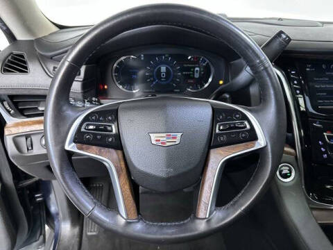 2017 Cadillac Escalade ESV Premium Luxury