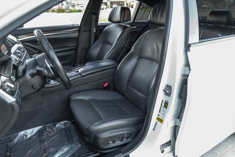 2016 BMW 5 Series 550i