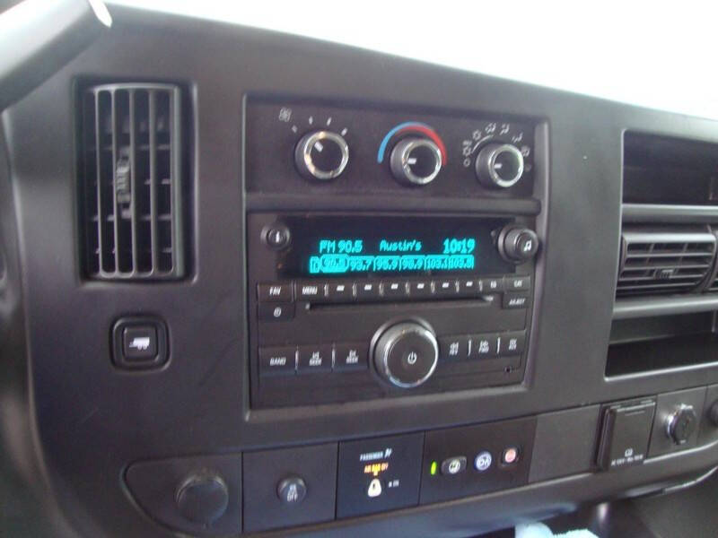 2017 Chevrolet Express LS 2500