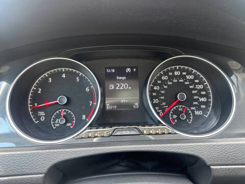 2021 Volkswagen Golf TSI