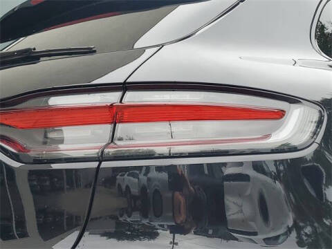 2020 Porsche Macan S