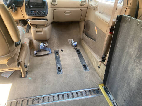 2000 Dodge Grand Caravan ES