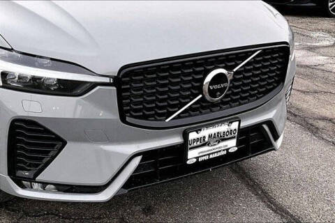 2025 Volvo XC60 B5 Plus Dark Theme
