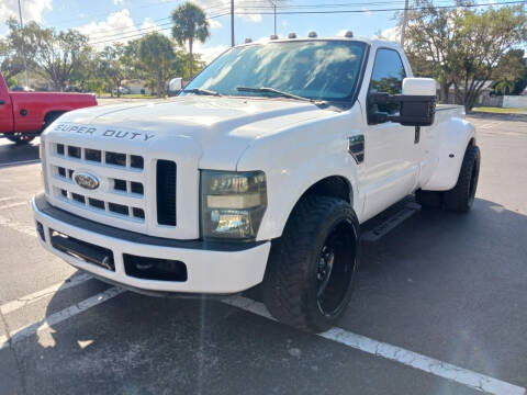 2006 Ford F-350 for sale at Car Mart Leasing & Sales in Hollywood FL