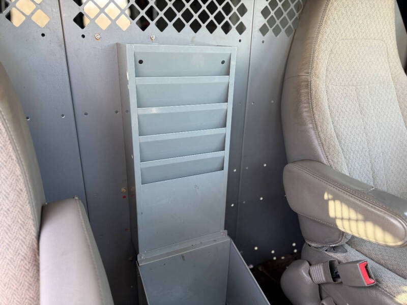 2018 Chevrolet Express 2500