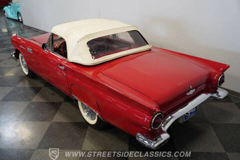 1957 Ford Thunderbird