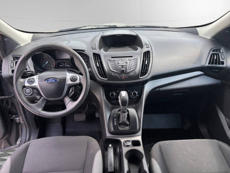 2014 Ford Escape S