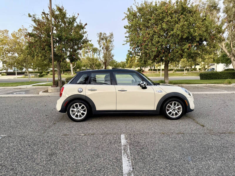 2015 MINI Hardtop 4 Door Cooper S