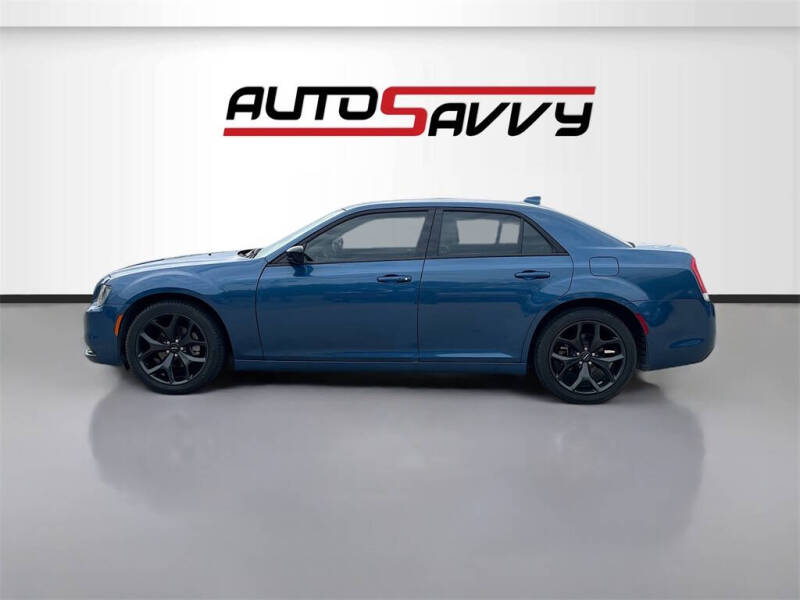 2021 Chrysler 300 Touring