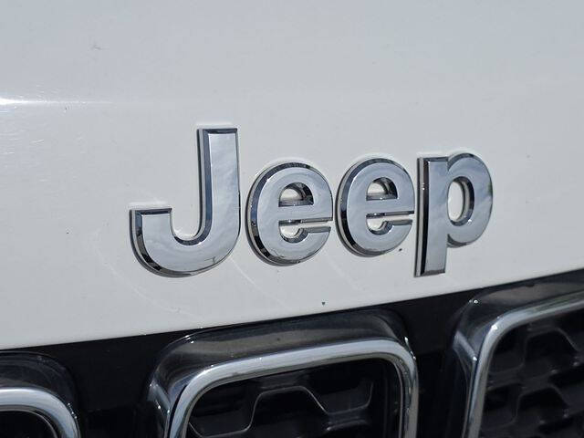 2020 Jeep Grand Cherokee Laredo E
