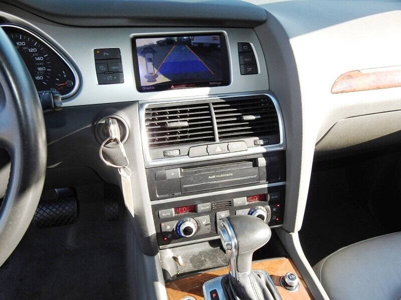 2014 Audi Q7  - $14,900