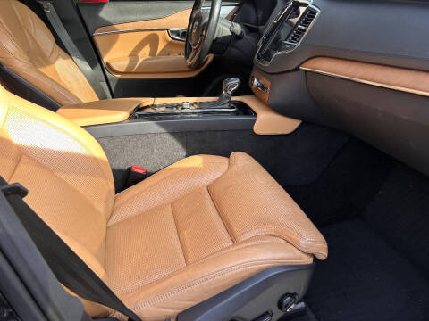 2016 Volvo XC90 T6 Inscription