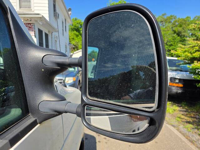 2011 Ford E-Series E-350 SD