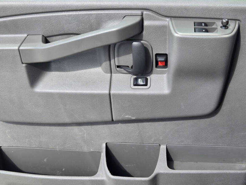 2021 Chevrolet Express 2500