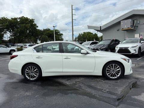 2021 Infiniti Q50 Luxe