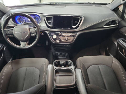 2021 Chrysler Pacifica Touring