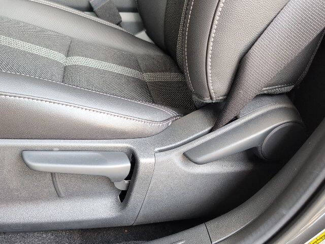 2025 Mazda CX-50 2.5 S Select