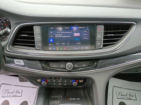 2022 Buick Enclave Essence