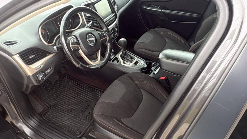 2016 Jeep Cherokee Latitude