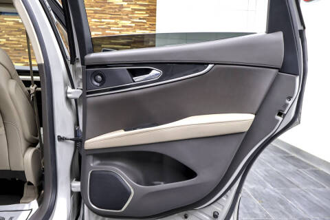 2021 Lincoln Nautilus Reserve