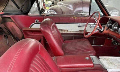 1962 Ford Thunderbird