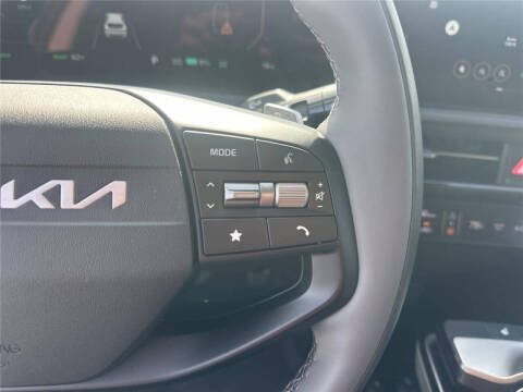 2025 Kia EV6 Light Long Range