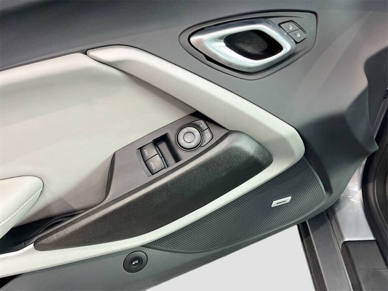 2023 Chevrolet Camaro LT1