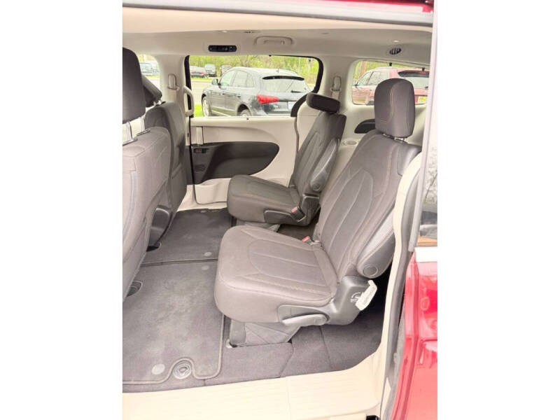 2017 Chrysler Pacifica Touring Plus