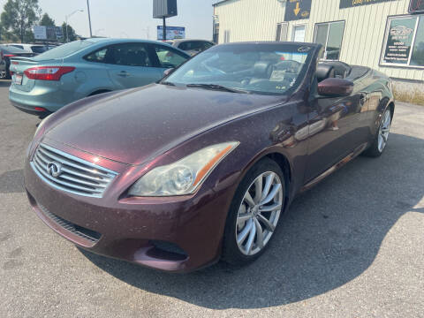 2010 Infiniti G37 Convertible for sale at BELOW BOOK AUTO SALES in Idaho Falls ID