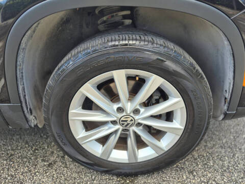 2017 Volkswagen Tiguan