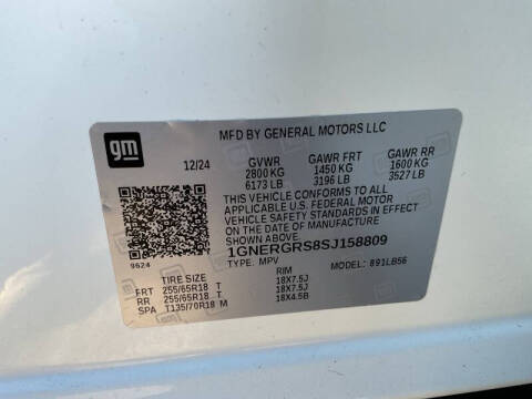 2025 Chevrolet Traverse LT