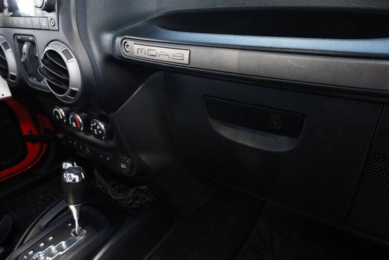 2013 Jeep Wrangler Unlimited Moab