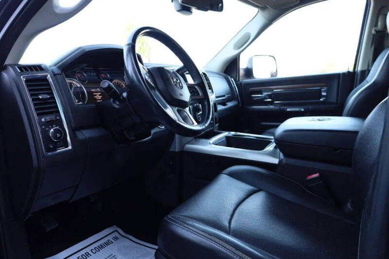 2016 RAM 2500 Laramie