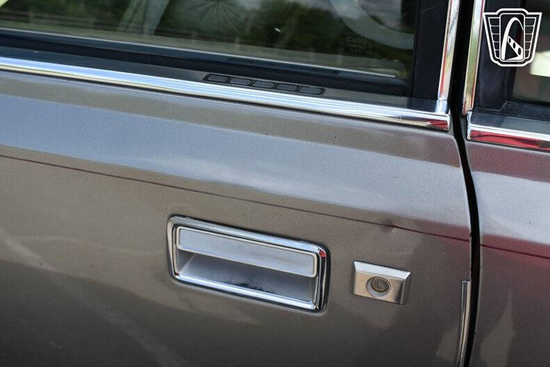 1981 Lincoln Mark VI