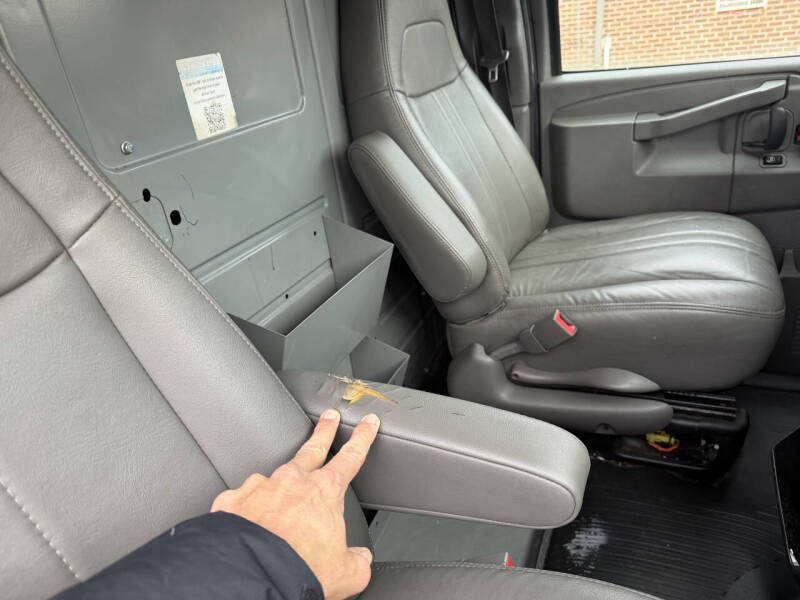 2016 Chevrolet Express 2500