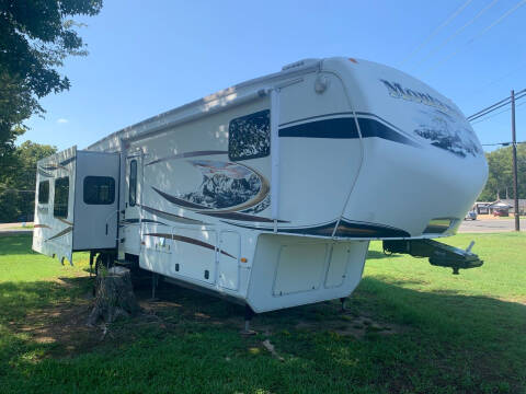 2012 FOR SALE!!!  2012 Montana 3402RL for sale at S & R RV Sales & Rentals, LLC in Marshall TX