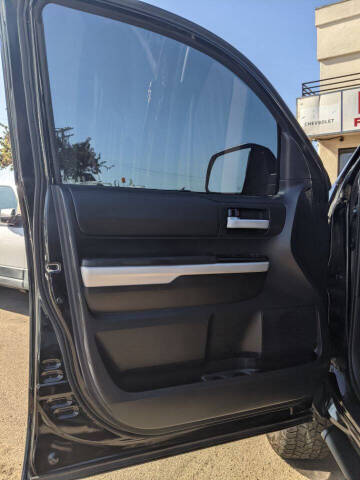 2019 Toyota Tundra SR5