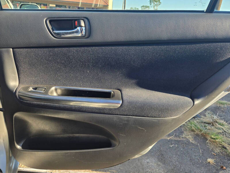 2003 Toyota Camry SE V6