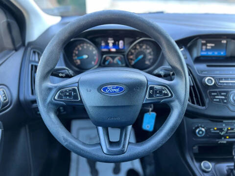 2017 Ford Focus S