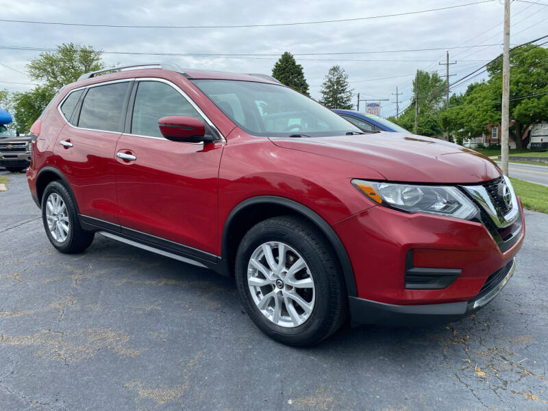 2017 Nissan Rogue SV photo 3