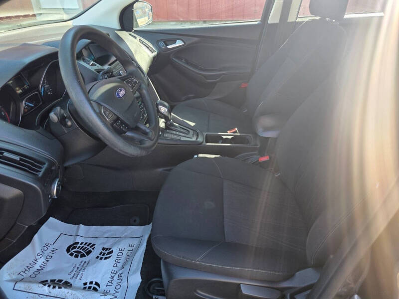 2017 Ford Focus SE
