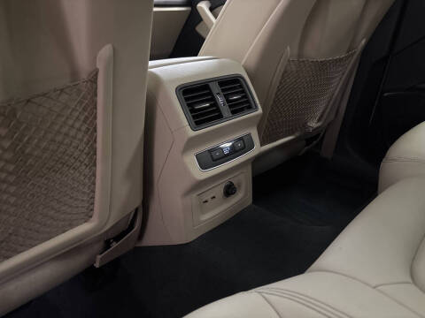 2022 Audi Q5 quattro Premium Plus 40 TFSI