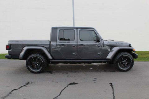 2022 Jeep Gladiator Willys