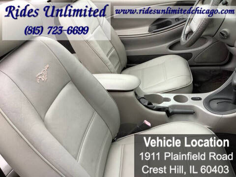 2002 Ford Mustang Deluxe