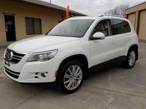 2010 Volkswagen Tiguan for sale at Automotive Locator- Auto Sales in Groveport OH